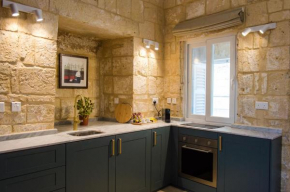 San Anton Suites